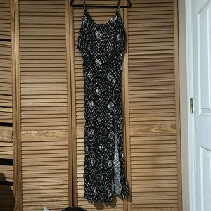 Mudd maxi dress with slit